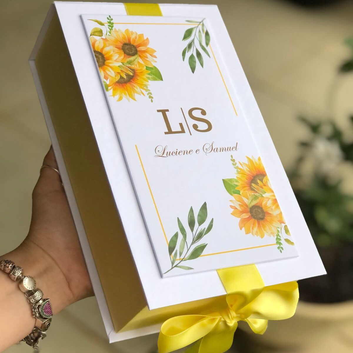 caixa-cartonada-personalizada-03